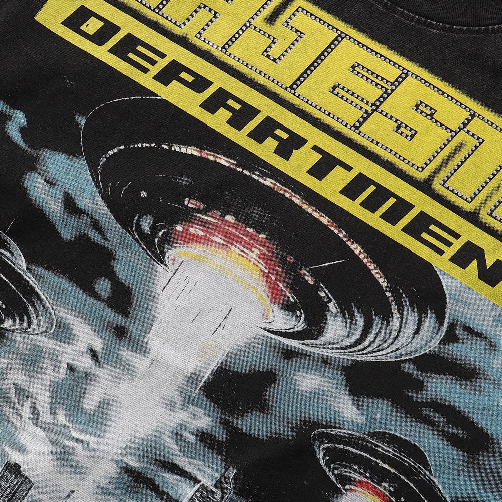 MAJESTIK 16 Department UFO Graphic T-Shirt ¡ª detail