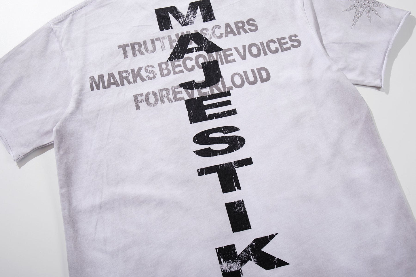 MAJESTIK Rhinestone Graphic Short-Sleeve T-Shirt ¡ª detail